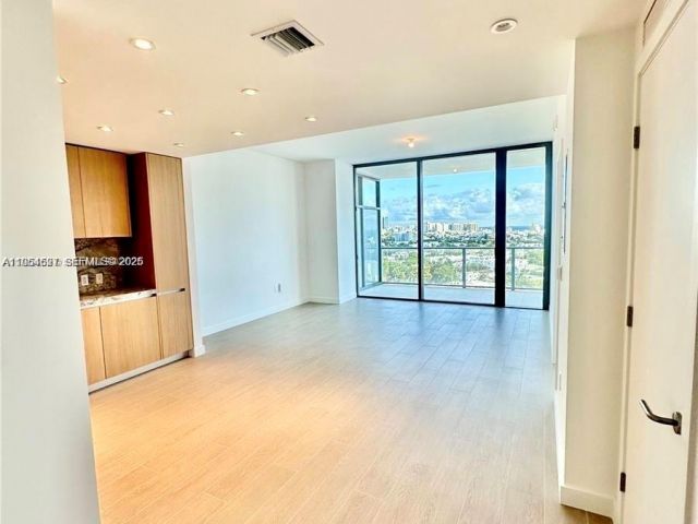 Продажа квартиры #1208 - фото 7286329