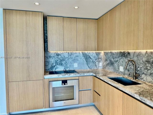 Продажа квартиры #1208 - фото 7286332