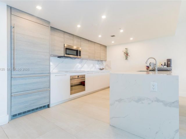 Продажа квартиры #1504 - фото 7285371