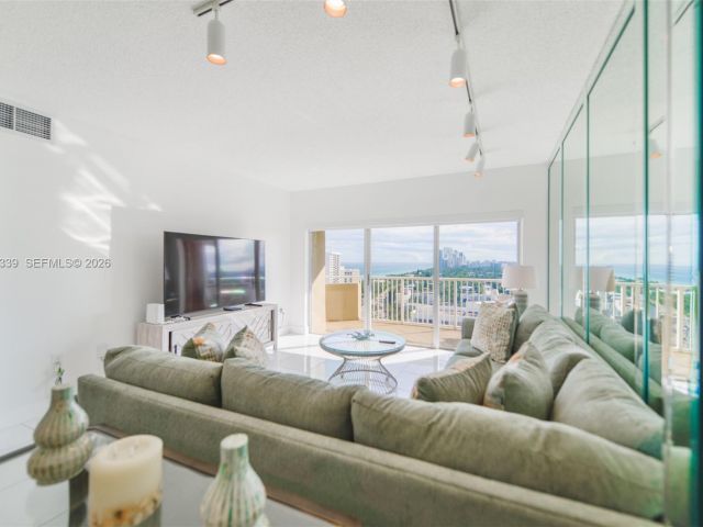 Квартира в аренду номер22L - фото 7438807