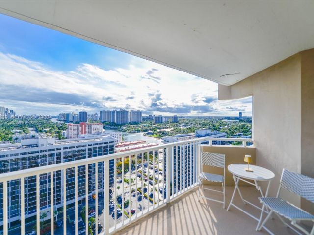 Квартира в аренду номер22L - фото 7438835