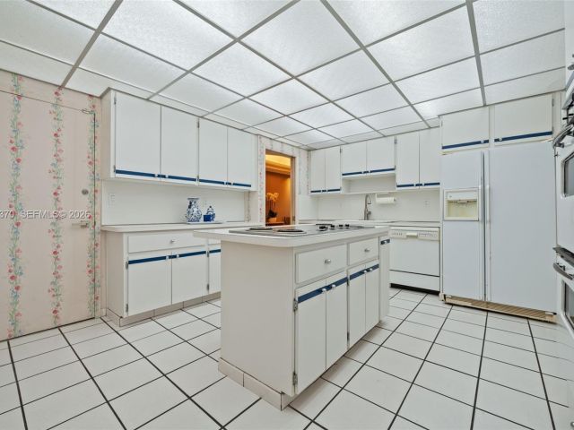 Продажа квартиры #909 - фото 7343057