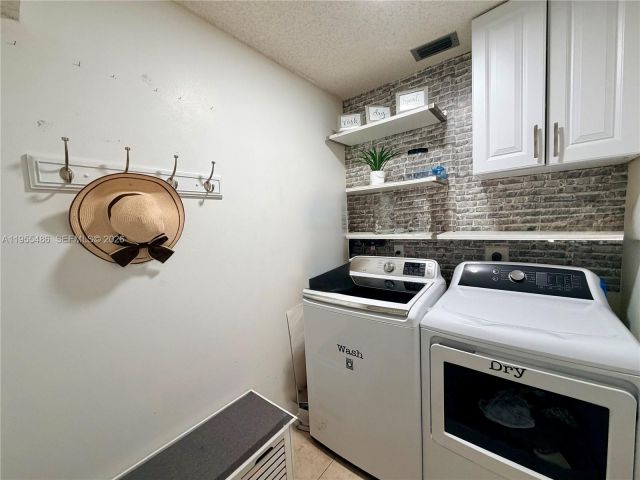 Дом в аренду по адресу 2865 Begonia Way 0 - фото 7286969