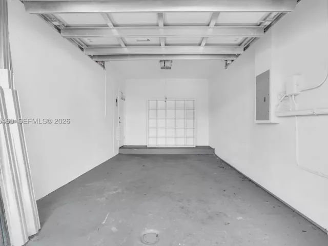 Продажа дома по адресу 1120 Cliffrose St - фото 8980809