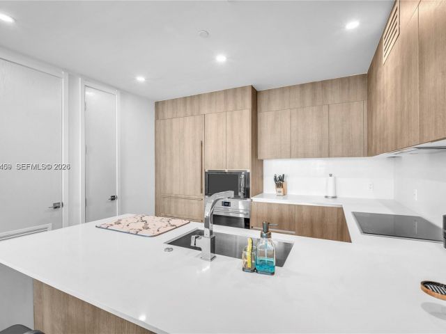 Квартира в аренду номер704 - фото 7286828