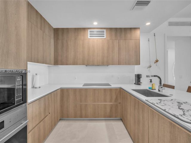 Квартира в аренду номер704 - фото 7286829