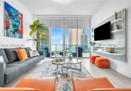 Квартира #704