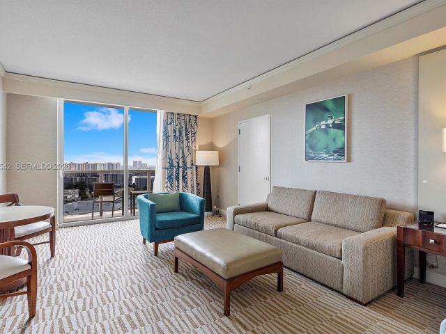 Продажа квартиры #1817 - фото 7440182