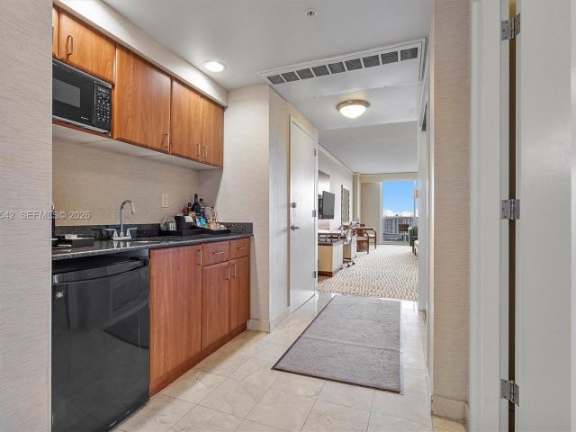 Продажа квартиры #1817 - фото 7440208