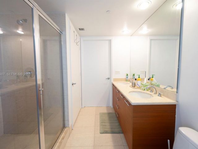 Продажа квартиры #3702 - фото 7287552