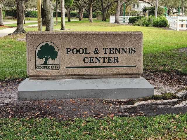 Продажа дома по адресу 9425 SW 51st Pl - фото 7285088