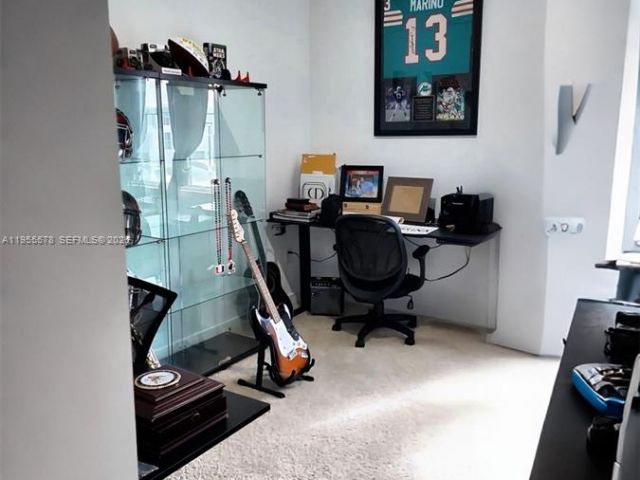 Дом в аренду по адресу 1783 SE 7th Ter 0 - фото 7437637