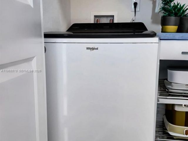 Дом в аренду по адресу 1783 SE 7th Ter 0 - фото 7437639