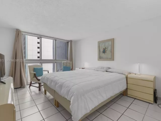 Продажа квартиры #707 - фото 7302283