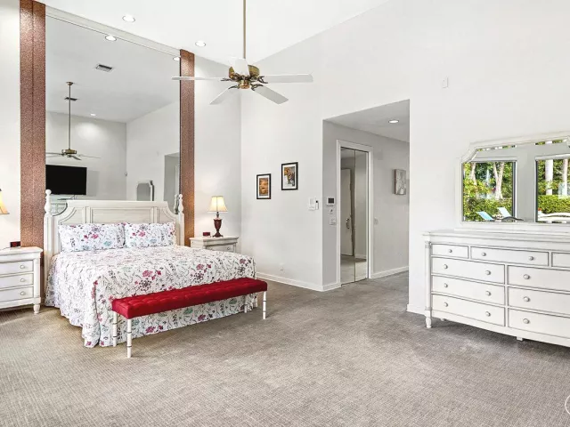 Продажа дома по адресу 17595 Bocaire Place - фото 9163858