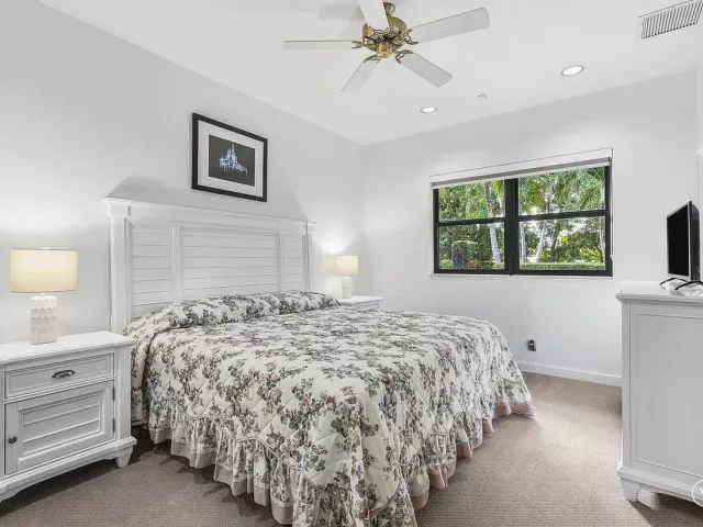 Продажа дома по адресу 17595 Bocaire Place - фото 9163884