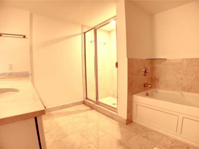 Квартира в аренду номер911 - фото 7289442