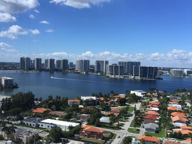 Квартира в аренду номер2304 - фото 7292034