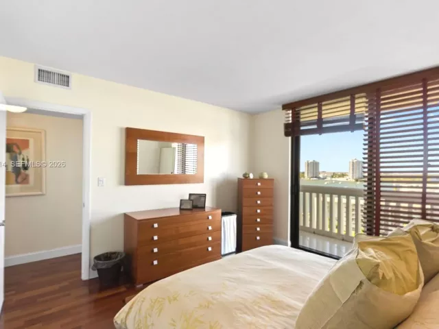 Продажа квартиры #1209 - фото 7350698