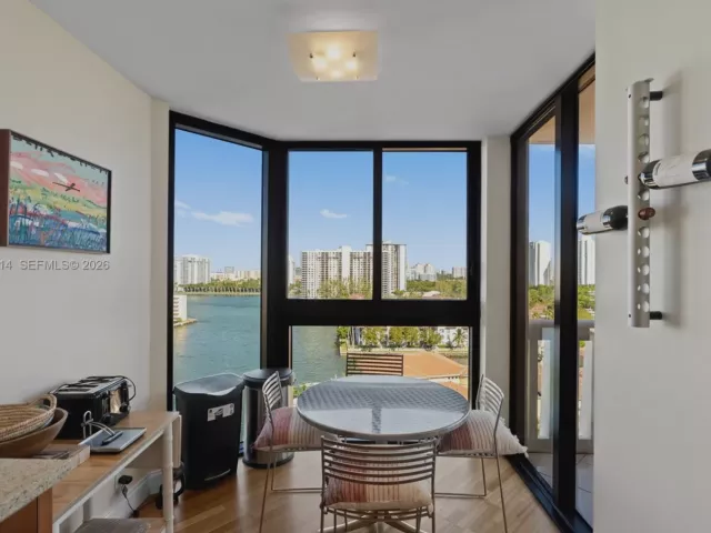 Продажа квартиры #1209 - фото 7350702