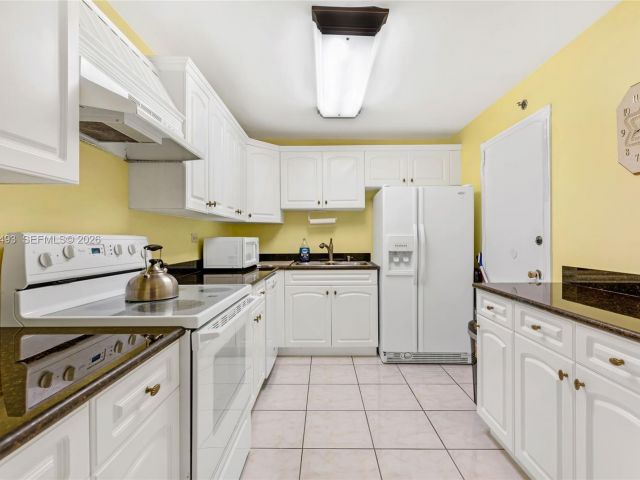 Квартира в аренду номер1206 - фото 7475171