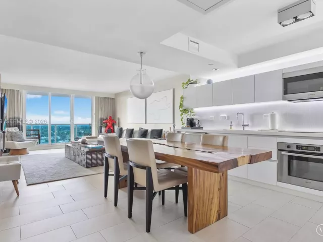 Продажа квартиры #1427 - фото 7293432