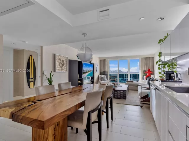 Продажа квартиры #1427 - фото 7293433