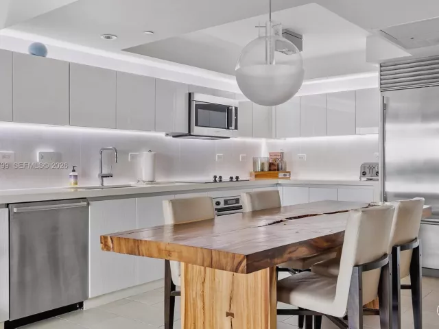 Продажа квартиры #1427 - фото 7293437