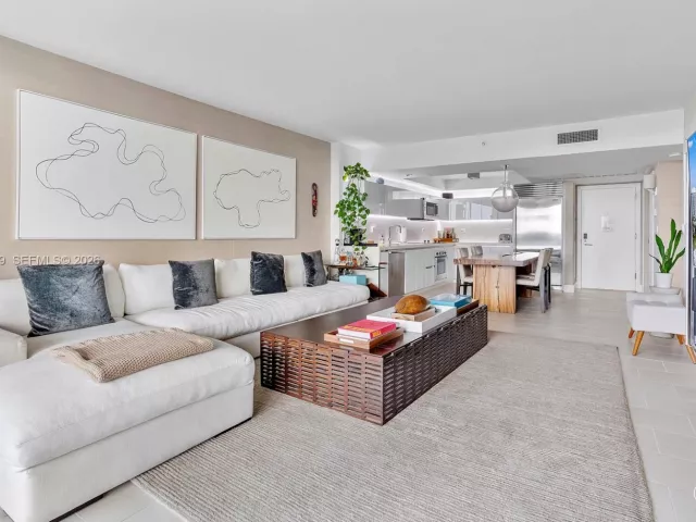 Продажа квартиры #1427 - фото 7293442