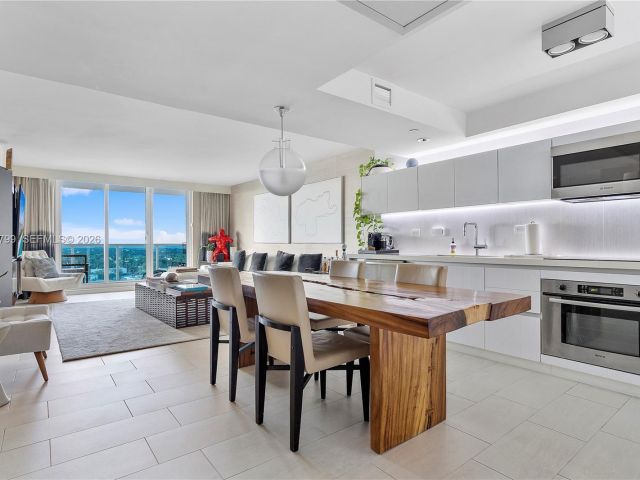 Продажа квартиры #1427 - фото 7293432