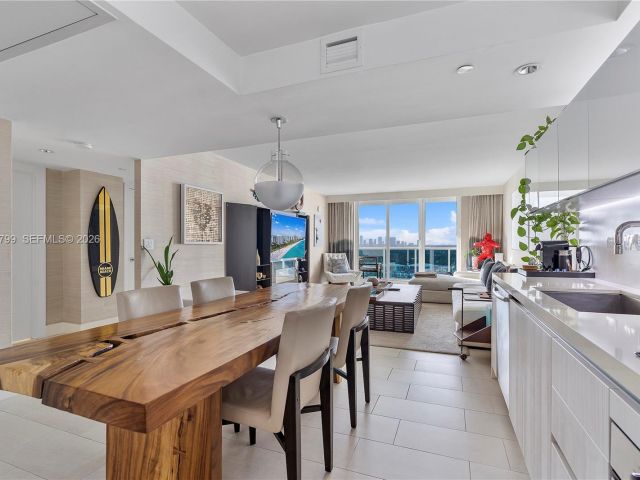 Продажа квартиры #1427 - фото 7293433