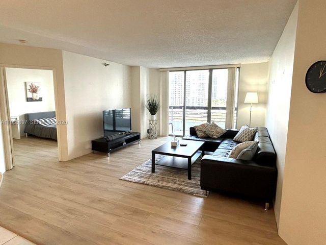 Квартира в аренду номер910 - фото 7441272