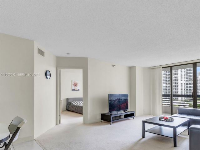 Квартира в аренду номер910 - фото 7441278