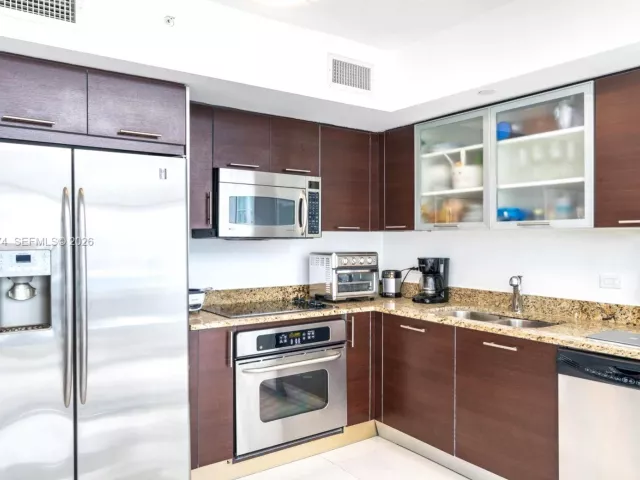 Продажа квартиры #1202 - фото 7290020