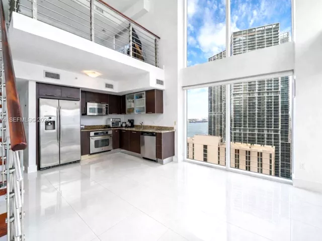 Продажа квартиры #1202 - фото 7290023