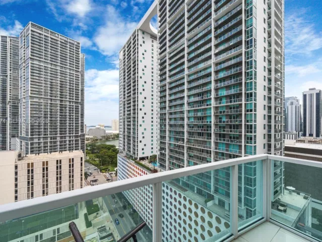 Продажа квартиры #1202 - фото 7290011