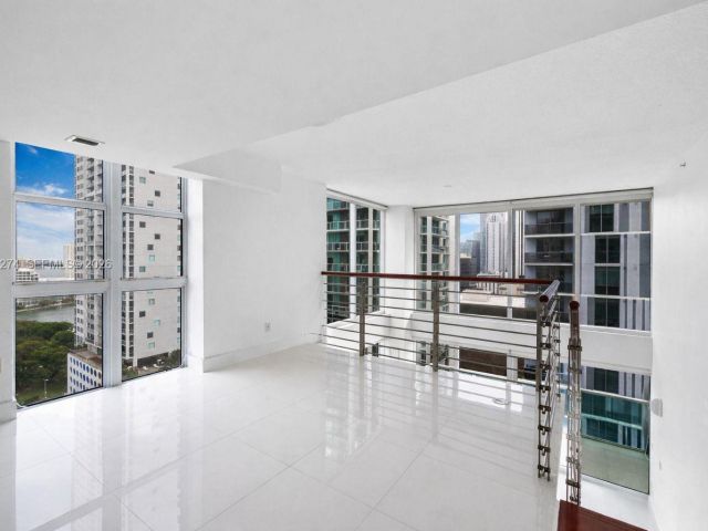 Продажа квартиры #1202 - фото 7290017