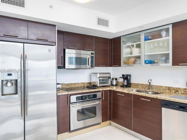 Продажа квартиры #1202 - фото 7290020