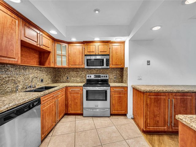 Продажа квартиры #210 - фото 7503147