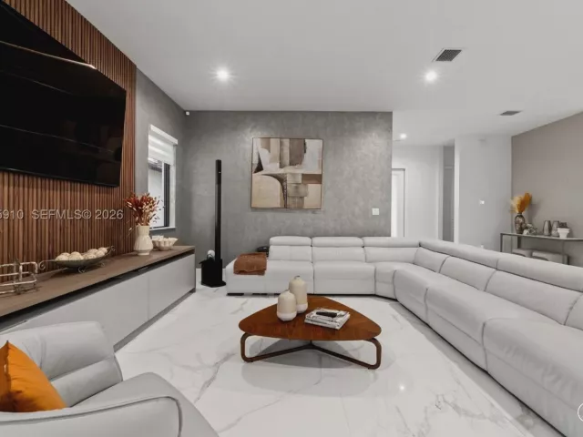 Продажа дома по адресу 8086 NW 47th Ter - фото 9085459