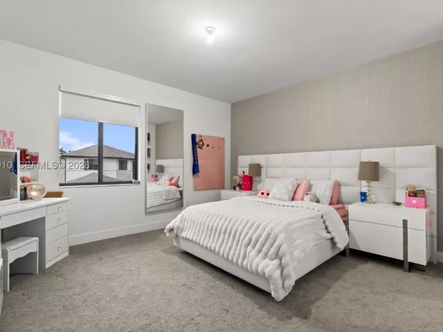 Продажа дома по адресу 8086 NW 47th Ter - фото 9085468