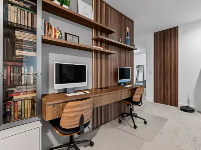 Продажа дома по адресу 8086 NW 47th Ter - фото 9085481