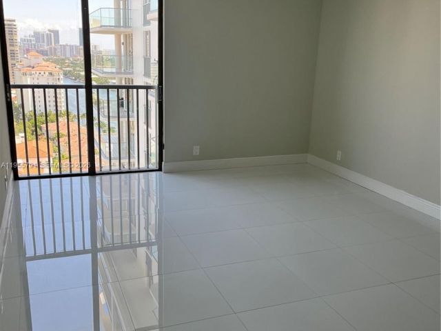 Квартира в аренду номер24A - фото 7293285