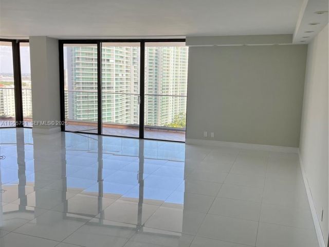 Квартира в аренду номер24A - фото 7293291