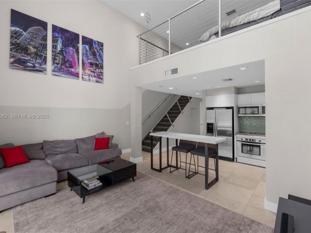 Продажа квартиры # - фото 7296210