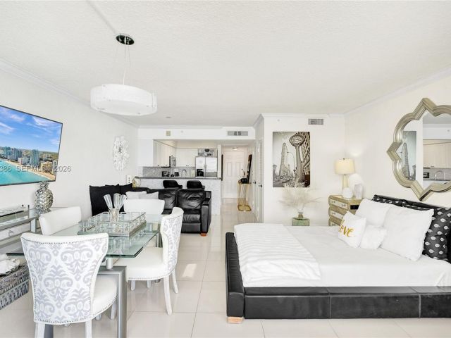 Квартира в аренду номер1212 (available April 24) - фото 7432007