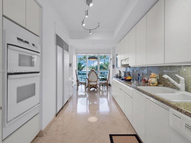 Продажа квартиры #403 - фото 7293410