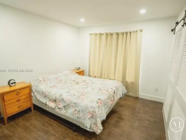 Продажа дома по адресу 10210 SW 133rd Ct - фото 7329242