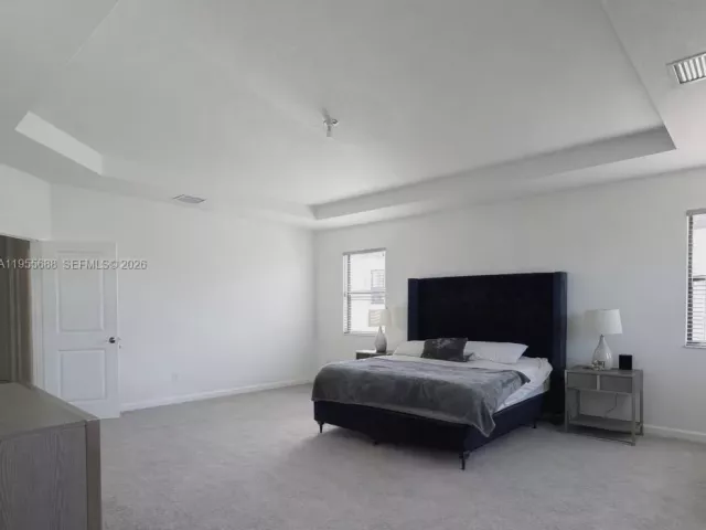 Дом в аренду по адресу 22634 SW 131st Pl 22634 - фото 7292403