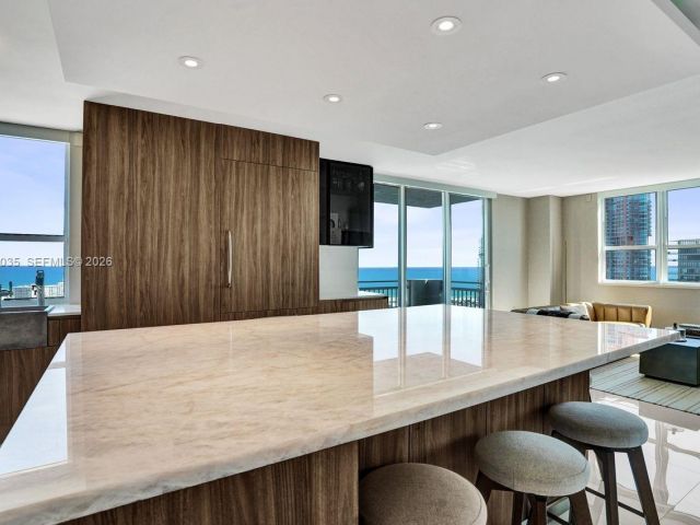 Продажа квартиры #2701 - фото 7294011